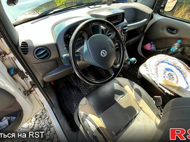 Білий Фіат Добло, об'ємом двигуна 1.9 л та пробігом 351 тис. км за 2700 $, фото 10 на Automoto.ua