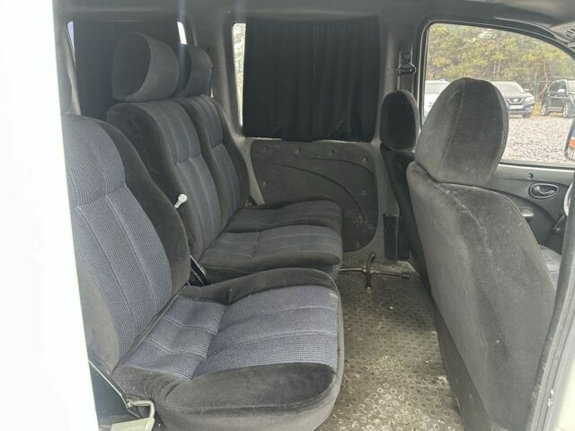 Белый Фиат Добло, объемом двигателя 1.9 л и пробегом 270 тыс. км за 3950 $, фото 8 на Automoto.ua