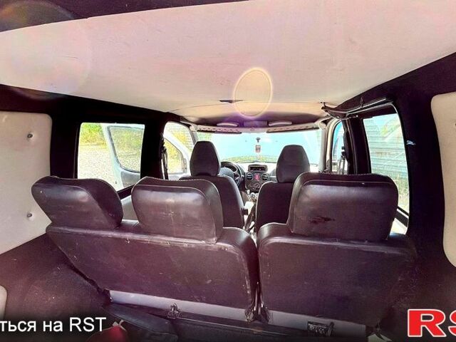 Білий Фіат Добло, об'ємом двигуна 1.9 л та пробігом 351 тис. км за 2700 $, фото 6 на Automoto.ua