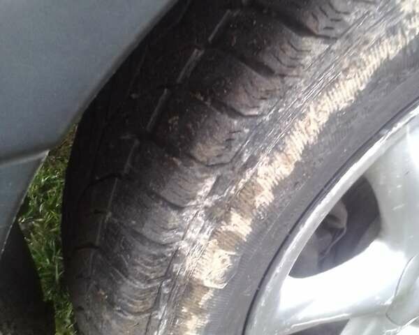 Белый Фиат Добло, объемом двигателя 1.6 л и пробегом 280 тыс. км за 3800 $, фото 8 на Automoto.ua