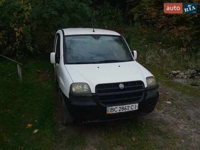 Белый Фиат Добло, объемом двигателя 1.6 л и пробегом 302 тыс. км за 3600 $, фото 25 на Automoto.ua
