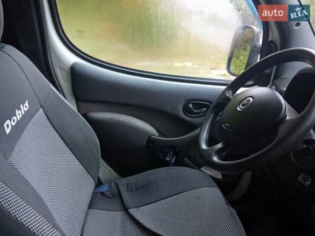 Белый Фиат Добло, объемом двигателя 1.6 л и пробегом 302 тыс. км за 3600 $, фото 9 на Automoto.ua