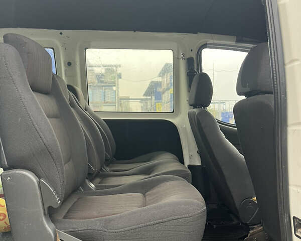 Белый Фиат Добло, объемом двигателя 1.91 л и пробегом 260 тыс. км за 4200 $, фото 17 на Automoto.ua