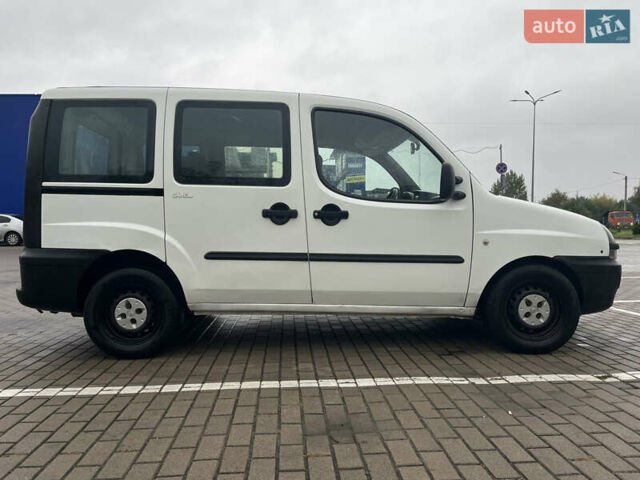 Белый Фиат Добло, объемом двигателя 1.91 л и пробегом 260 тыс. км за 4200 $, фото 13 на Automoto.ua