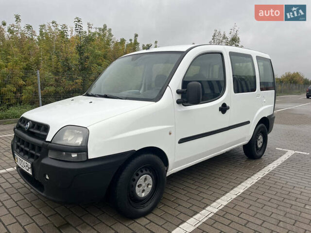 Белый Фиат Добло, объемом двигателя 1.91 л и пробегом 260 тыс. км за 4200 $, фото 3 на Automoto.ua