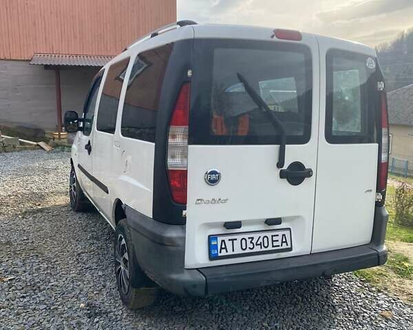 Белый Фиат Добло, объемом двигателя 1.91 л и пробегом 299 тыс. км за 4300 $, фото 3 на Automoto.ua