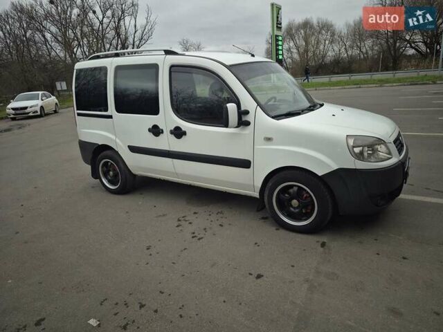 Білий Фіат Добло, об'ємом двигуна 1.91 л та пробігом 369 тис. км за 4400 $, фото 5 на Automoto.ua