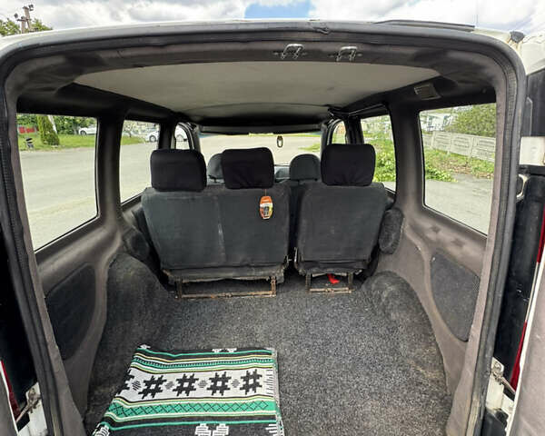 Белый Фиат Добло, объемом двигателя 1.6 л и пробегом 260 тыс. км за 3400 $, фото 10 на Automoto.ua