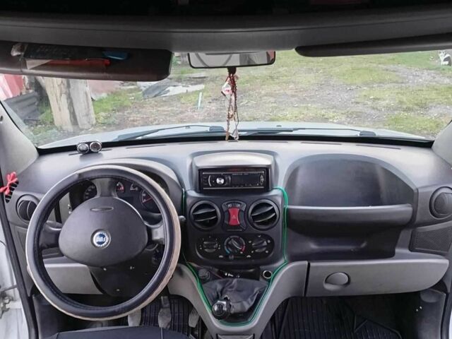 Белый Фиат Добло, объемом двигателя 1.9 л и пробегом 365 тыс. км за 3500 $, фото 10 на Automoto.ua