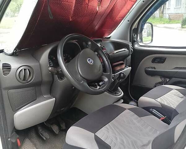Білий Фіат Добло, об'ємом двигуна 1.91 л та пробігом 280 тис. км за 6000 $, фото 4 на Automoto.ua