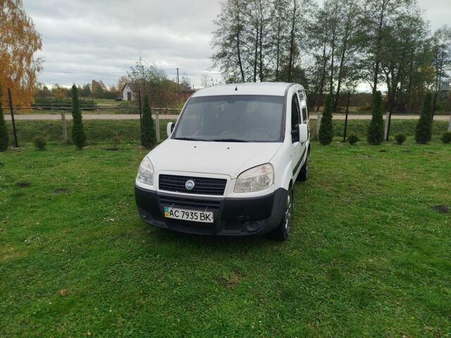 Білий Фіат Добло, об'ємом двигуна 1.9 л та пробігом 212 тис. км за 3900 $, фото 3 на Automoto.ua