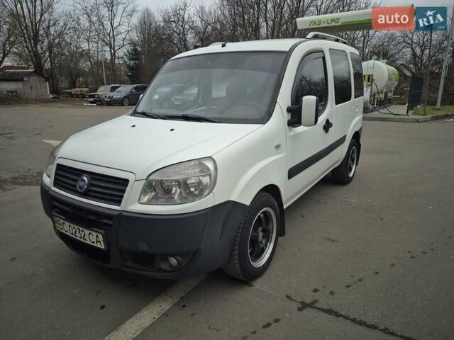 Білий Фіат Добло, об'ємом двигуна 1.91 л та пробігом 369 тис. км за 4400 $, фото 3 на Automoto.ua