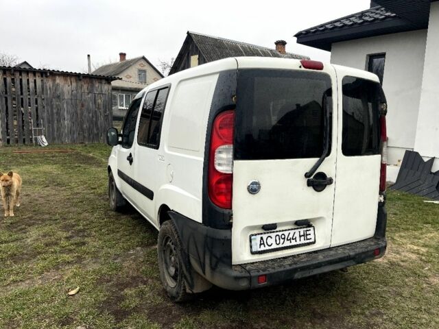 Білий Фіат Добло, об'ємом двигуна 1.9 л та пробігом 273 тис. км за 4100 $, фото 3 на Automoto.ua