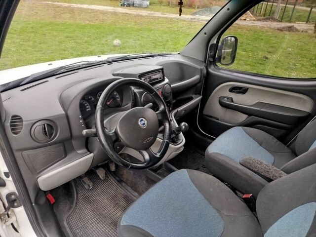 Білий Фіат Добло, об'ємом двигуна 1.9 л та пробігом 212 тис. км за 3900 $, фото 15 на Automoto.ua