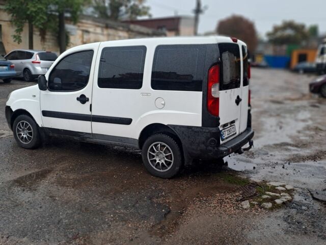 Білий Фіат Добло, об'ємом двигуна 1.6 л та пробігом 350 тис. км за 2800 $, фото 3 на Automoto.ua