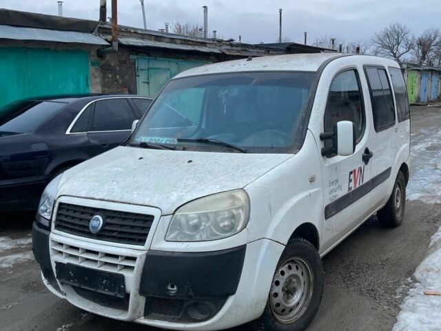 Білий Фіат Добло, об'ємом двигуна 1.6 л та пробігом 280 тис. км за 4000 $, фото 1 на Automoto.ua
