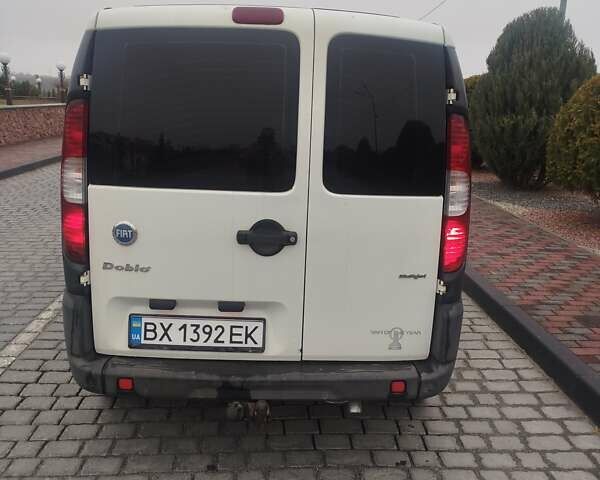 Белый Фиат Добло, объемом двигателя 1.9 л и пробегом 300 тыс. км за 4500 $, фото 8 на Automoto.ua