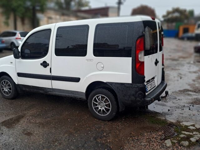 Білий Фіат Добло, об'ємом двигуна 1.6 л та пробігом 350 тис. км за 2800 $, фото 4 на Automoto.ua