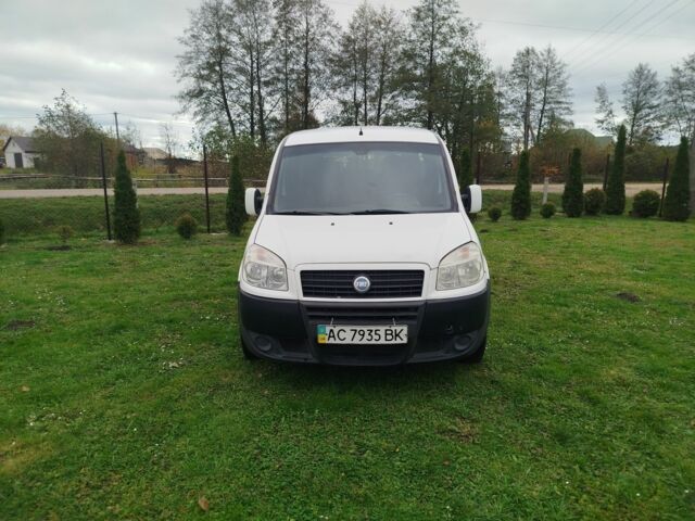 Білий Фіат Добло, об'ємом двигуна 1.9 л та пробігом 212 тис. км за 3900 $, фото 2 на Automoto.ua