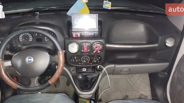 Белый Фиат Добло, объемом двигателя 1.3 л и пробегом 246 тыс. км за 4500 $, фото 20 на Automoto.ua