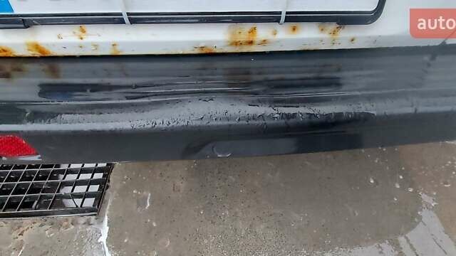 Белый Фиат Добло, объемом двигателя 1.2 л и пробегом 500 тыс. км за 2950 $, фото 4 на Automoto.ua