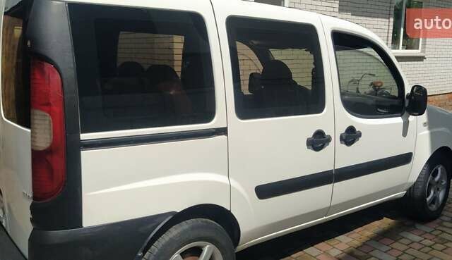 Білий Фіат Добло, об'ємом двигуна 1.9 л та пробігом 317 тис. км за 4400 $, фото 3 на Automoto.ua