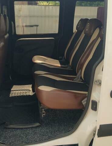 Білий Фіат Добло, об'ємом двигуна 1.9 л та пробігом 317 тис. км за 4400 $, фото 7 на Automoto.ua