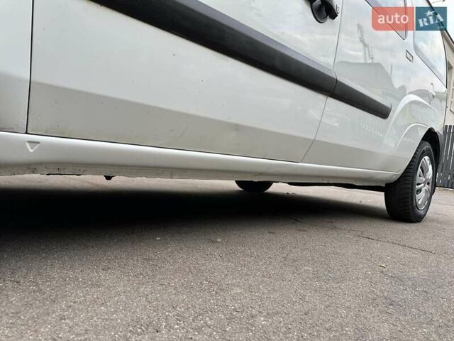 Белый Фиат Добло, объемом двигателя 1.9 л и пробегом 189 тыс. км за 5990 $, фото 13 на Automoto.ua