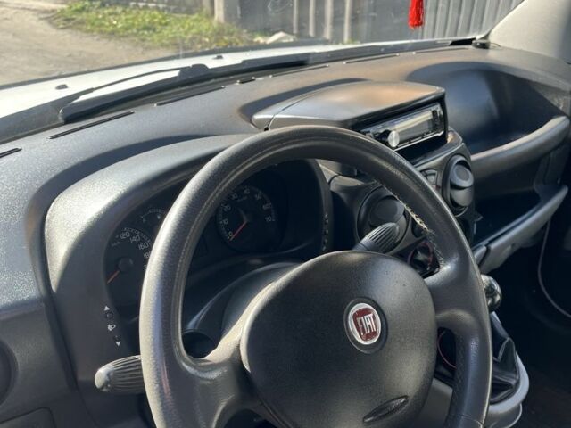 Білий Фіат Добло, об'ємом двигуна 1.9 л та пробігом 290 тис. км за 3650 $, фото 13 на Automoto.ua