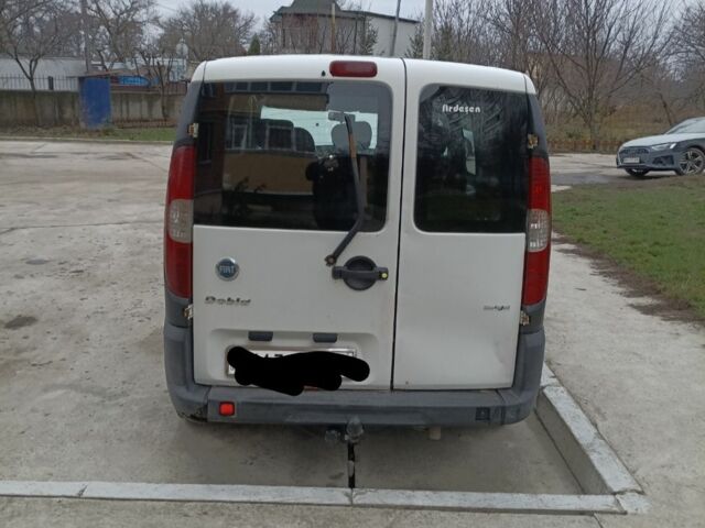 Білий Фіат Добло, об'ємом двигуна 1.9 л та пробігом 350 тис. км за 2400 $, фото 1 на Automoto.ua