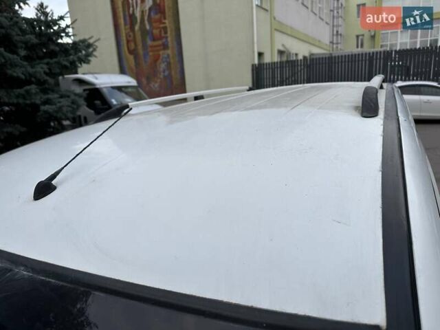 Белый Фиат Добло, объемом двигателя 1.9 л и пробегом 189 тыс. км за 5990 $, фото 15 на Automoto.ua