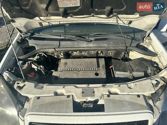 Белый Фиат Добло, объемом двигателя 1.25 л и пробегом 230 тыс. км за 3200 $, фото 6 на Automoto.ua