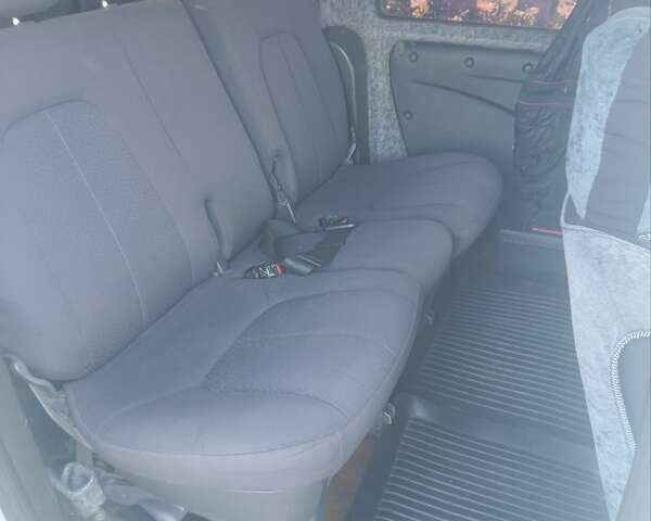 Белый Фиат Добло, объемом двигателя 1.3 л и пробегом 311 тыс. км за 3750 $, фото 8 на Automoto.ua