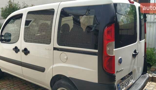 Білий Фіат Добло, об'ємом двигуна 1.9 л та пробігом 317 тис. км за 4400 $, фото 4 на Automoto.ua