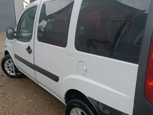 Білий Фіат Добло, об'ємом двигуна 1.9 л та пробігом 168 тис. км за 5000 $, фото 5 на Automoto.ua