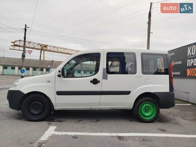 Білий Фіат Добло, об'ємом двигуна 1.91 л та пробігом 339 тис. км за 5480 $, фото 4 на Automoto.ua