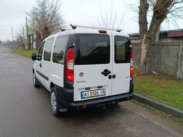 Белый Фиат Добло, объемом двигателя 1.9 л и пробегом 227 тыс. км за 4500 $, фото 8 на Automoto.ua