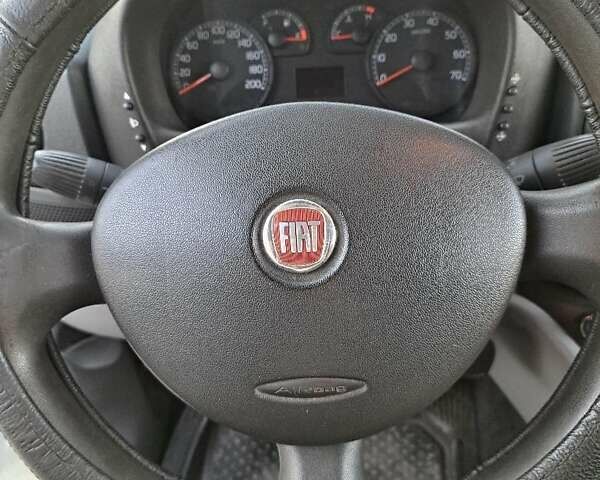 Белый Фиат Добло, объемом двигателя 1.37 л и пробегом 360 тыс. км за 5750 $, фото 14 на Automoto.ua