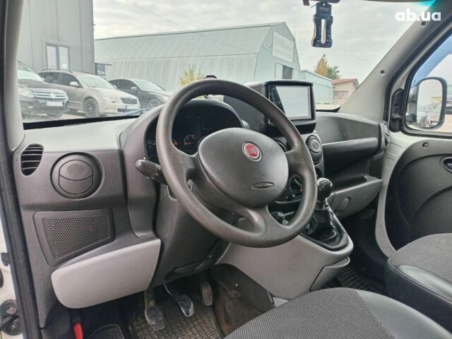 Белый Фиат Добло, объемом двигателя 1.4 л и пробегом 270 тыс. км за 4790 $, фото 12 на Automoto.ua
