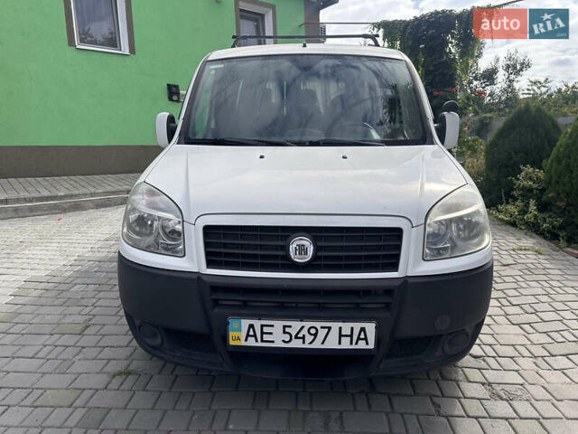 Білий Фіат Добло, об'ємом двигуна 1.25 л та пробігом 337 тис. км за 3999 $, фото 4 на Automoto.ua