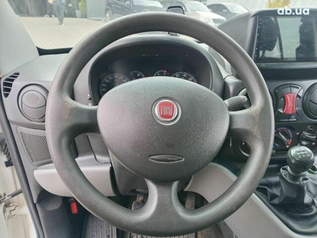 Белый Фиат Добло, объемом двигателя 1.4 л и пробегом 270 тыс. км за 4790 $, фото 13 на Automoto.ua