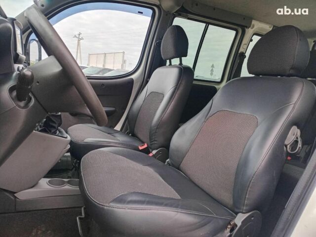 Белый Фиат Добло, объемом двигателя 1.4 л и пробегом 270 тыс. км за 4790 $, фото 11 на Automoto.ua