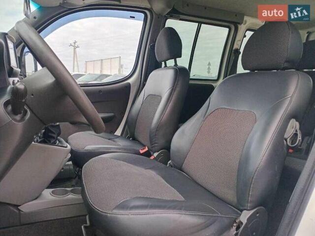 Білий Фіат Добло, об'ємом двигуна 1.4 л та пробігом 270 тис. км за 4790 $, фото 11 на Automoto.ua