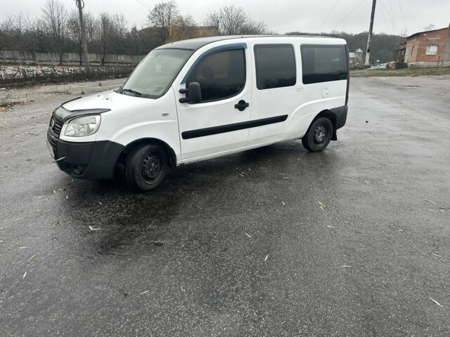 Белый Фиат Добло, объемом двигателя 1.4 л и пробегом 233 тыс. км за 2650 $, фото 1 на Automoto.ua