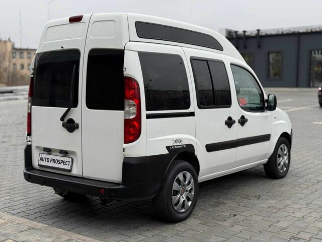 Белый Фиат Добло, объемом двигателя 1.3 л и пробегом 283 тыс. км за 5200 $, фото 6 на Automoto.ua