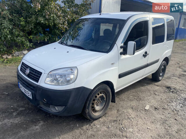 Белый Фиат Добло, объемом двигателя 1.25 л и пробегом 160 тыс. км за 3700 $, фото 1 на Automoto.ua