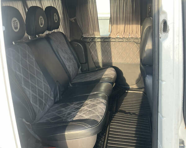 Белый Фиат Добло, объемом двигателя 1.3 л и пробегом 336 тыс. км за 5500 $, фото 9 на Automoto.ua