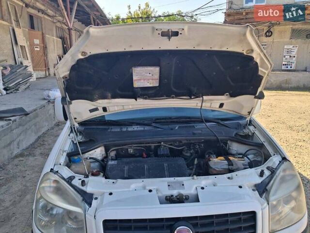 Білий Фіат Добло, об'ємом двигуна 1.91 л та пробігом 244 тис. км за 5450 $, фото 13 на Automoto.ua