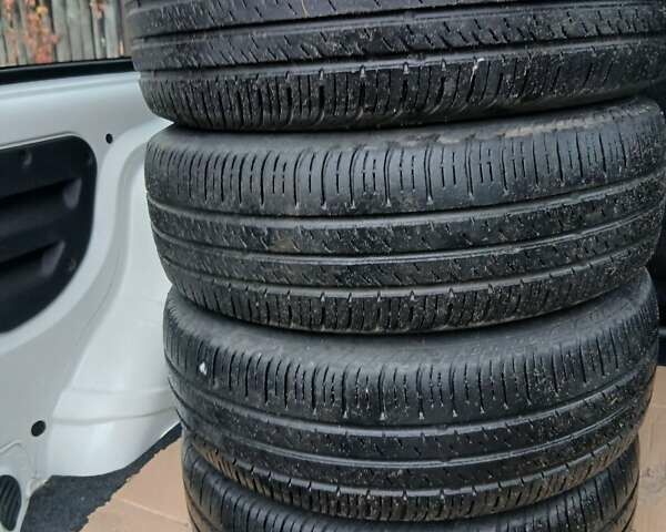 Белый Фиат Добло, объемом двигателя 1.4 л и пробегом 35 тыс. км за 8500 $, фото 38 на Automoto.ua