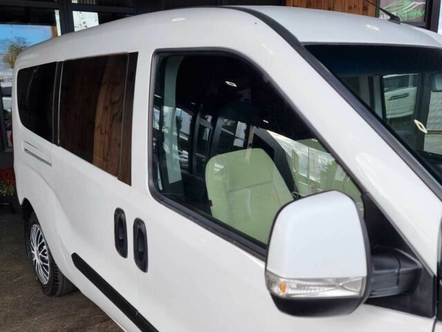 Білий Фіат Добло, об'ємом двигуна 1.6 л та пробігом 196 тис. км за 4999 $, фото 5 на Automoto.ua